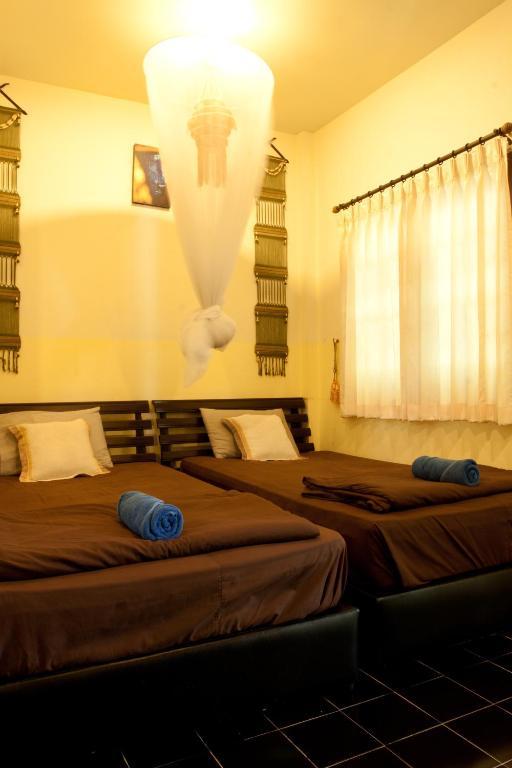 Hotel Baan Puang Petch Chiang Mai Esterno foto